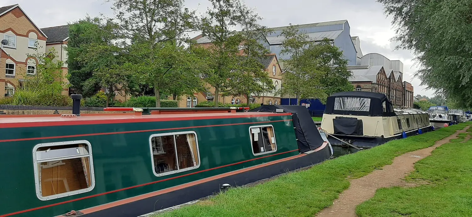 area-guide-houseboat - College and County